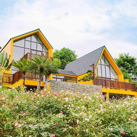 Legacy Hill Resort & Villas Hòa Bình Екстериор снимка